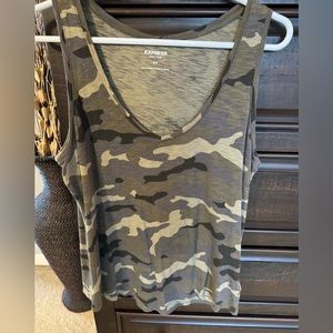Express camo tank top